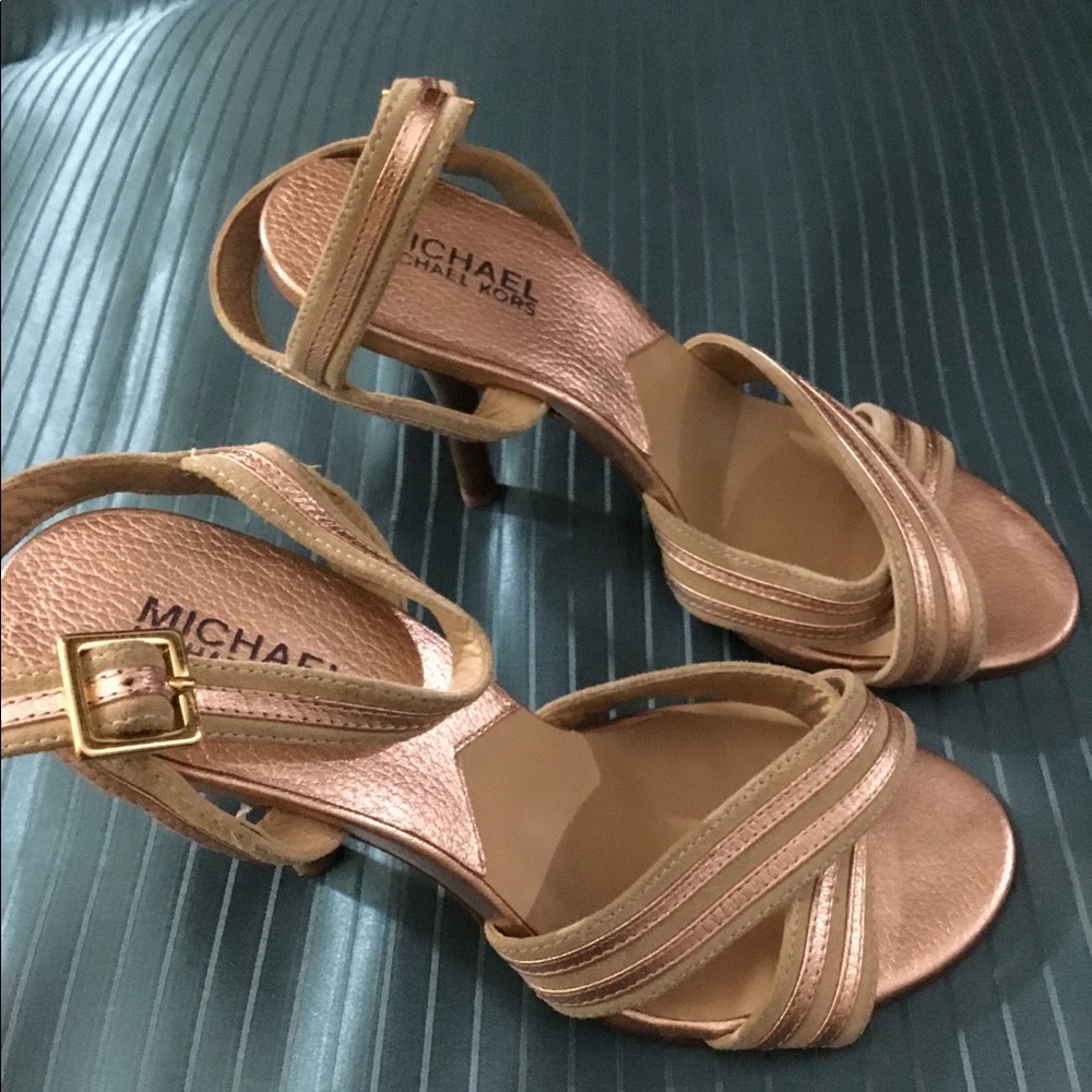 MICHAEL KORS SANDALS